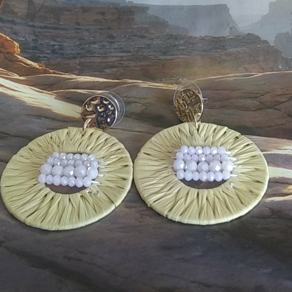 Handcrafted Woven Earrings NEW - Picture 1 of 4